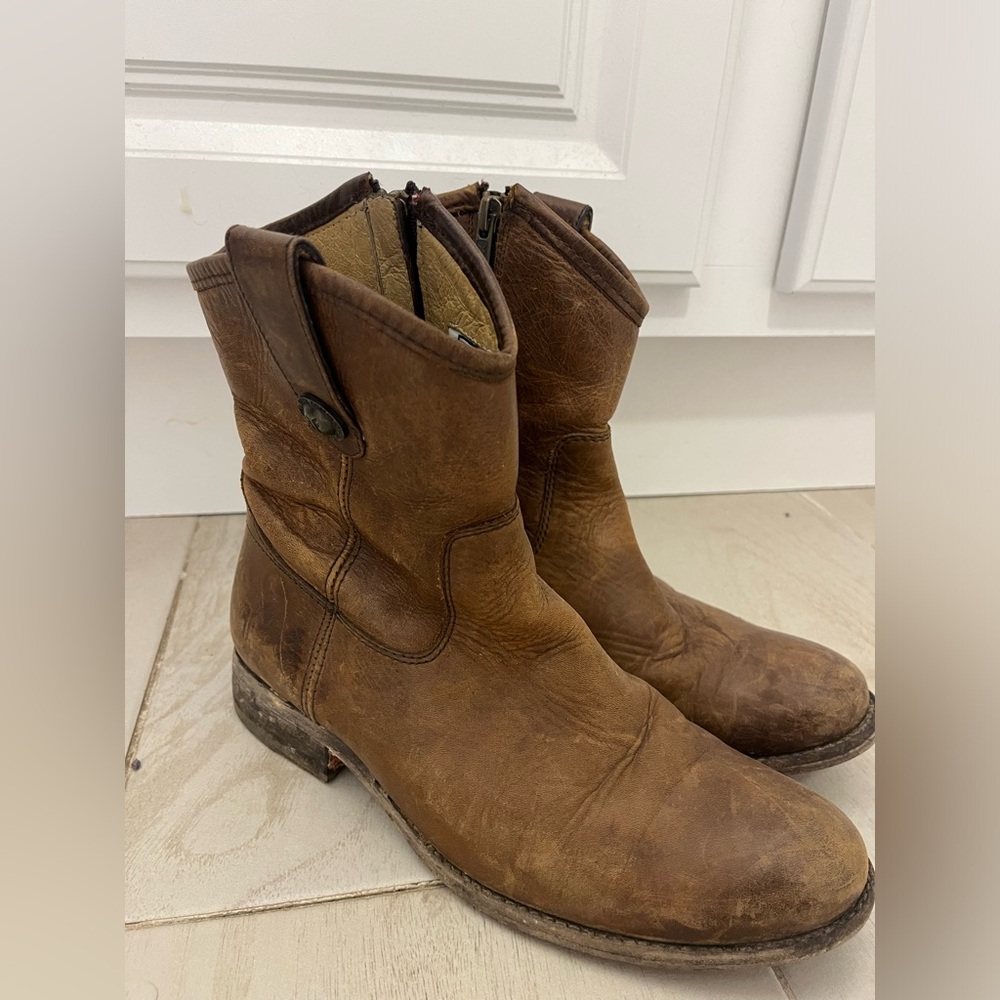 Frye Melissa Button Short Boot - image 1